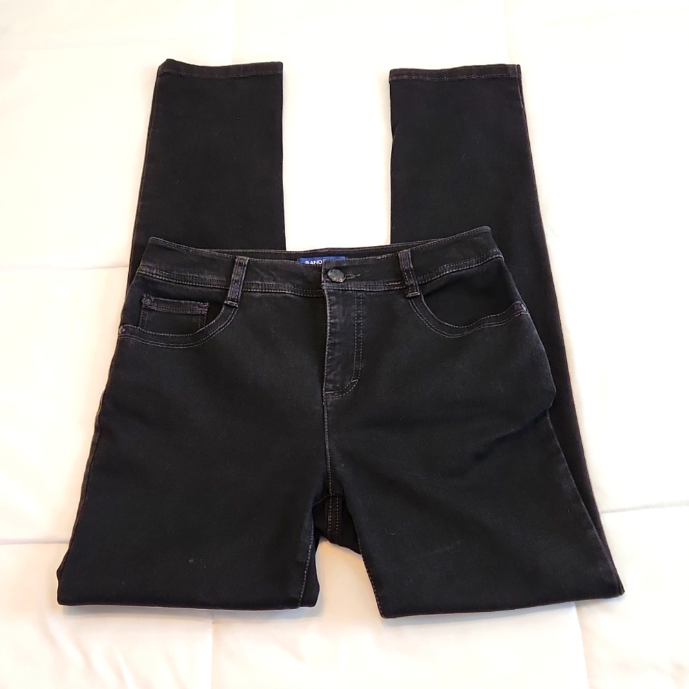 Bandolino NWOT Lucie Black Jeans 8
